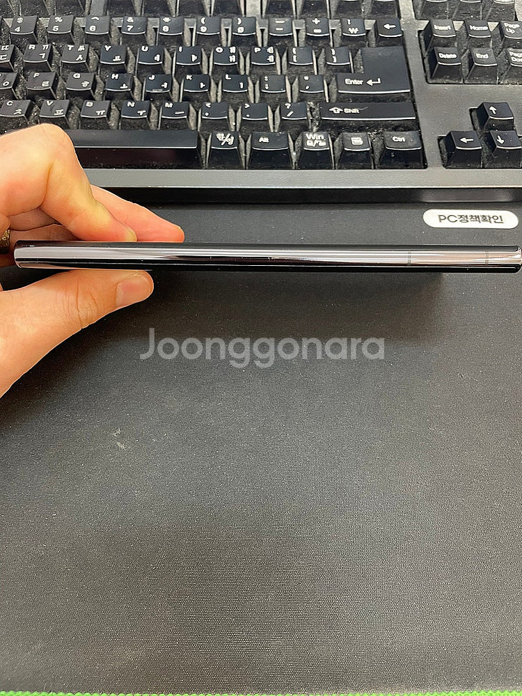 갤럭시S22울트라 블랙 256GB 상태좋은 중고38만팝...--6