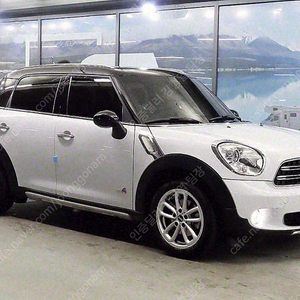 미니 컨트리맨 중고차 미니 수입중고차 흰색 2016년식 64,690km 2.0 쿠퍼 D ALL4 중고차 할부 구매 후기