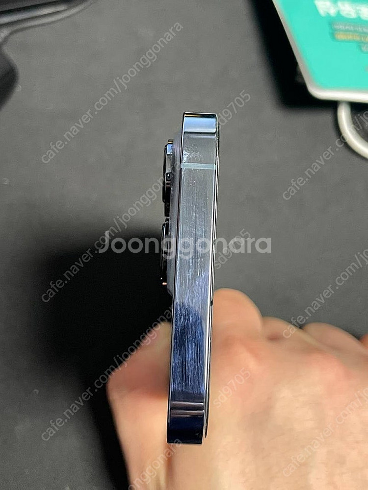 아이폰13PRO , 12PRO 상태 둘다 S급 (실내사...--1