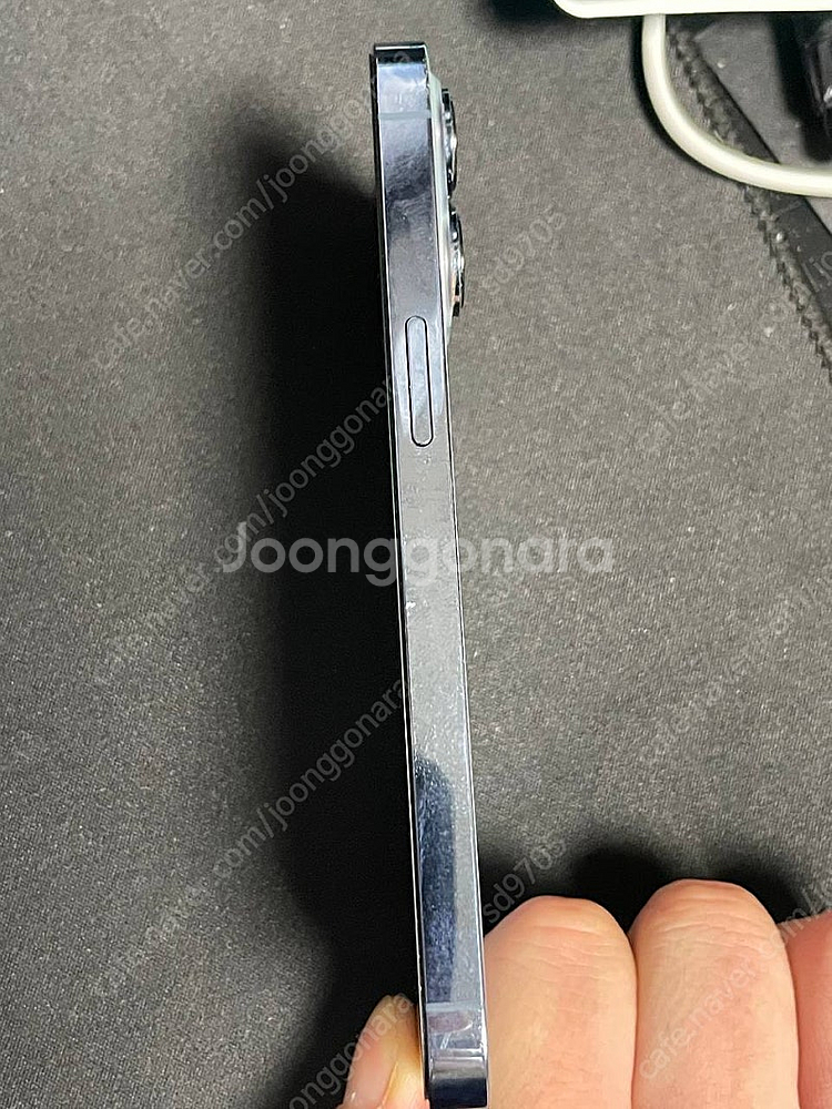 아이폰13PRO , 12PRO 상태 둘다 S급 (실내사...--4