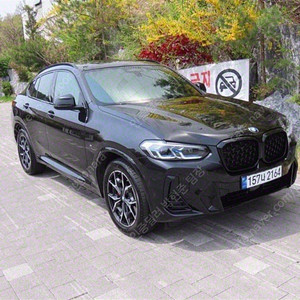 BMW X4 중고 BMW X4 중고차 검정색 2023년식 31,810km xDrive 20i M 스포츠 프로 중고차 성능보증