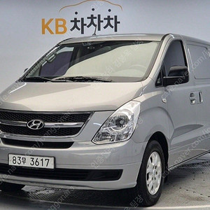 그랜드 스타렉스 3밴 중고차 스타렉스 중고 은색 2015년식 81,911km 3인승 CVX 디럭스 중고차카페