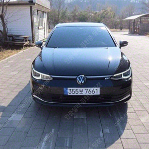 폭스바겐 골프 중고 폭스바겐 골프 중고차 폭스바겐 중고 2023년식 13,289km 2.0 TDI 프레스티지 중고차가격시세