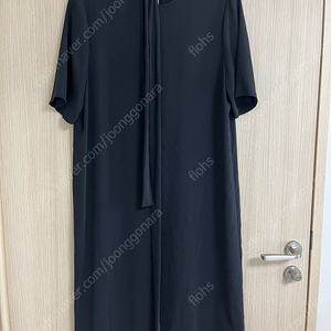 오르 orr 블랙 원피스 미듐