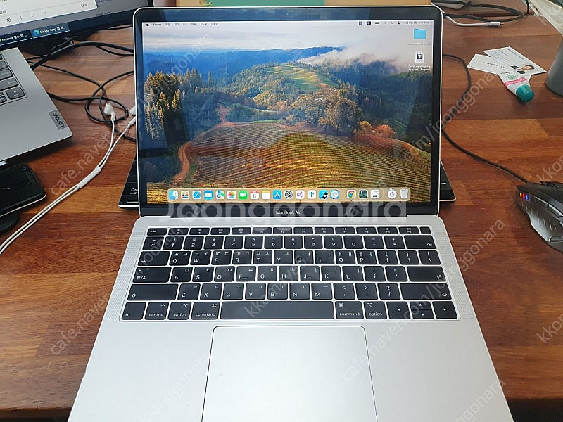 맥북에어 2019 13인치 i5 8G/256GB 팝니다...--0