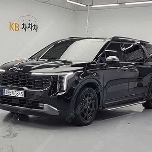 기아 더뉴 카니발 중고 가격 중고 카니발 검정색 2025년식 20,126km HEV 9인승 시그니처 그래비티 수원중고차