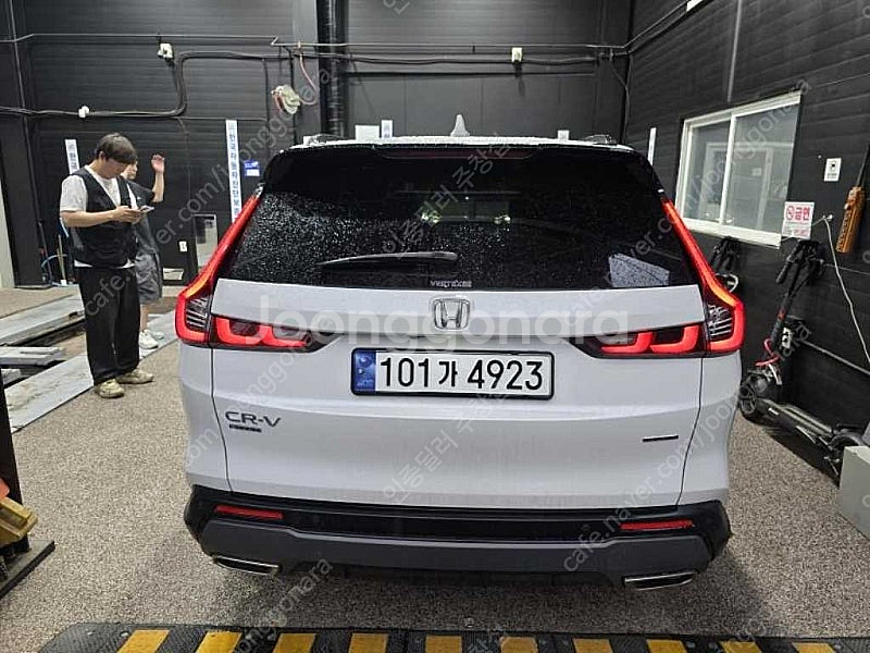 혼다 CRV 중고 6세대 하이브리드 투어링 2WD 20...--4