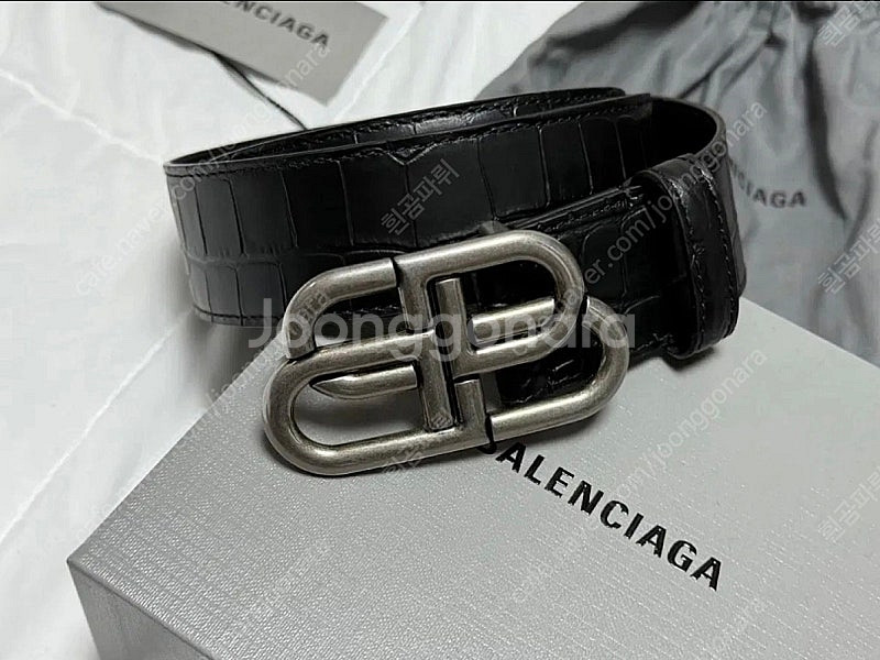 (새제품) 발렌시아가 BB로고 가죽 벨트 95사이즈 (32-35)--0