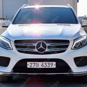 벤츠 GLE 중고 벤츠 GLE클래스 중고 벤츠 GLE 중고차 벤츠 GLE클래스 중고차 흰색 2017년식 GLE 350 d 4MATIC 중고자동차