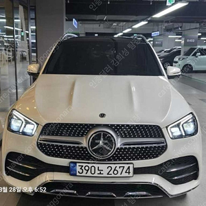 벤츠 GLE 중고 벤츠 GLE클래스 중고 벤츠 GLE 중고차 벤츠 GLE클래스 중고차 흰색 2020년식 83,258km GLE 450 4MATIC 중고차구매