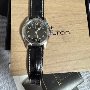 해밀턴 카키필드 머피 42mm 팝니다