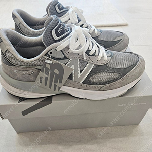 뉴발란스 990v6 그레이 270사이즈