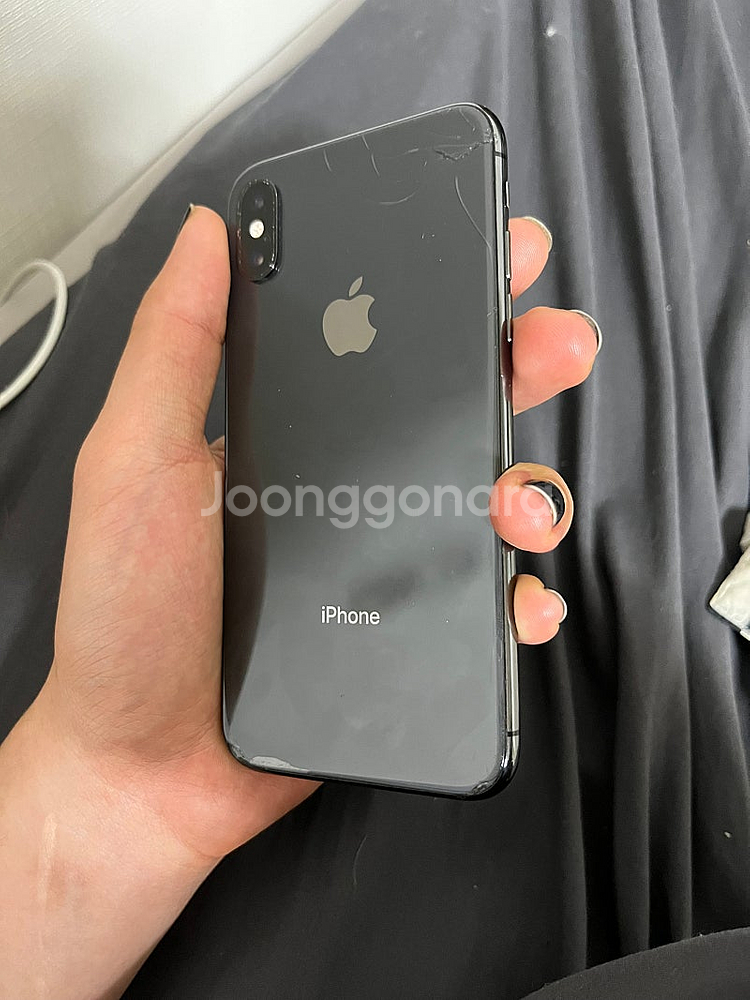 아이폰 xs 64기가 팝니다--5