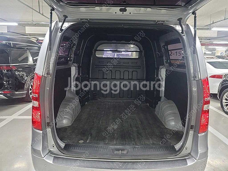 현대중고차 그랜드 스타렉스 중고 스타렉스 5밴 중고차 은색 2017년식 72,034km 5인승 스마트 중고차카페--5