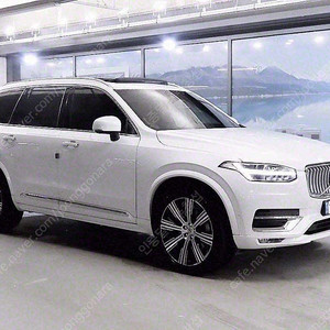 볼보 XC90 중고 2세대 2.0 B6 AWD 인스크립션 2022년식 1만키로 저렴하게 볼보 XC90 중고를 이용해보세요!!! 중고차