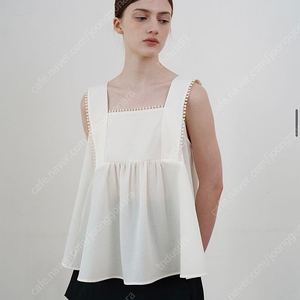 아워코모스 wide strap flared blouse 와이드 스트랩 블라우스