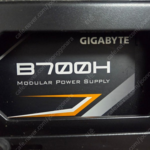 기가바이트700w 파워서플라이 ㅡ세미모듈러