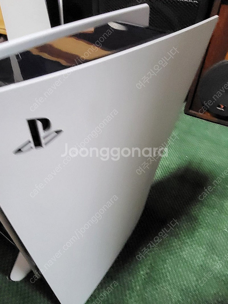 PS5 디지털 CFI-1218B 팝니다.--0