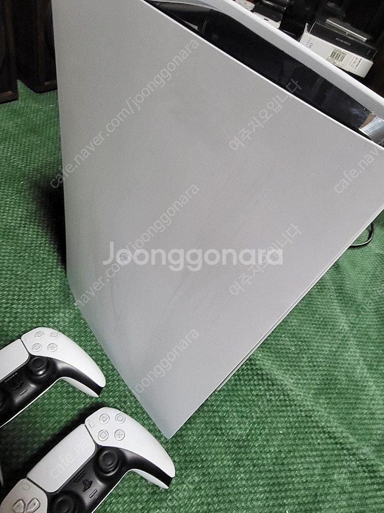 PS5 디지털 CFI-1218B 팝니다.--2