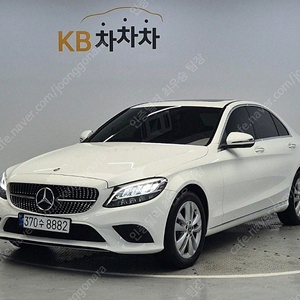 벤츠 C클래스 중고 가격 벤츠 중고 C클래스 중고승용차 흰색 2019년식 87,051km C220 d 아방가르드 중고차이자