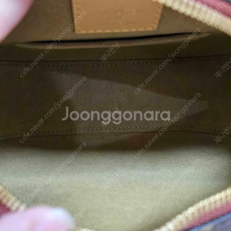 정품 - 루이비통 부아뜨 샤포 수플 MM--4