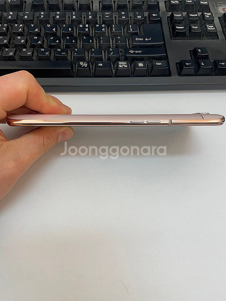 갤럭시A80 골드 128GB 상태좋은 중고11만팝니다.--6