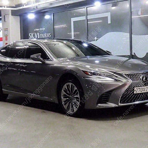 렉서스 LS 중고차 렉서스 LS500 수입중고차 회색 2019년식 58,930km 3.5 플래티넘 AWD 개인사업자 차량구매