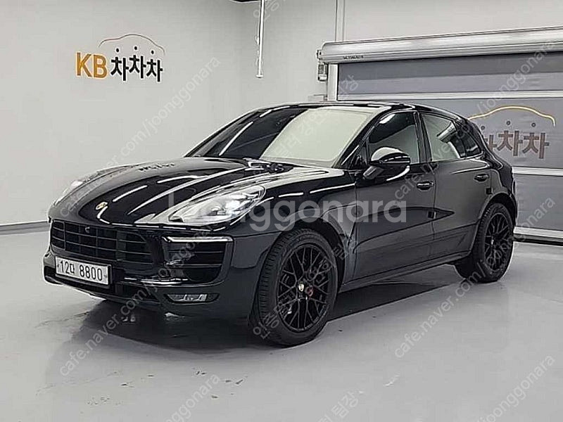 중고차 포르쉐 마칸 중고 검정색 2018년식 가솔린 3...--0