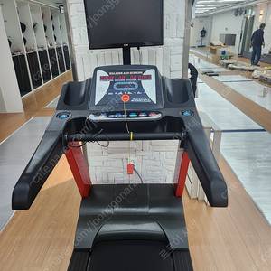 클럽용 런닝머신 판매합니다