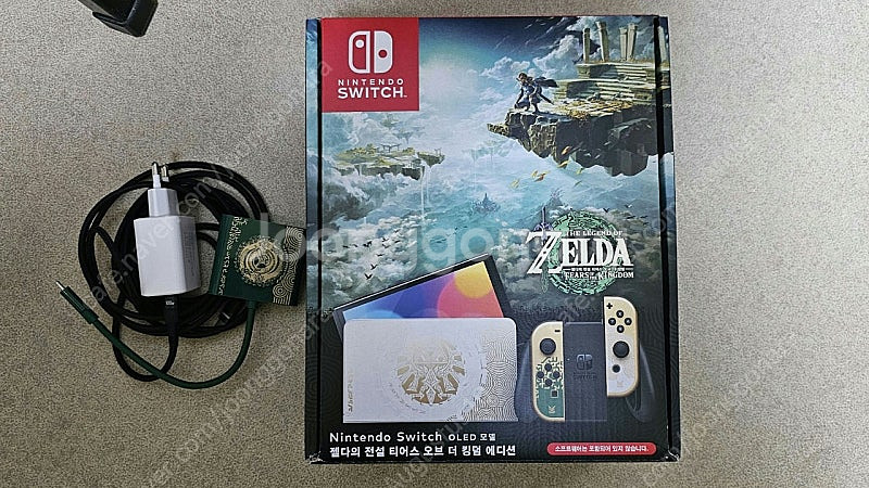 닌텐도 스위치 oled 젤다 왕눈에디션 풀박스--0