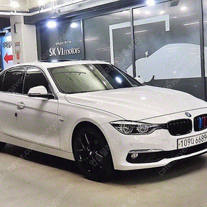 BMW 3시리즈 중고 BMW 320d 중고승용차 3시리즈 중고차 흰색 2017년식 75,454km 320i 럭셔리 저렴한 중고차