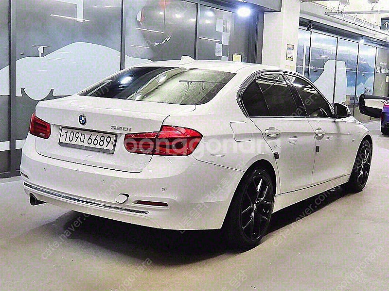 BMW 3시리즈 중고 BMW 320d 중고승용차 3시리...--4