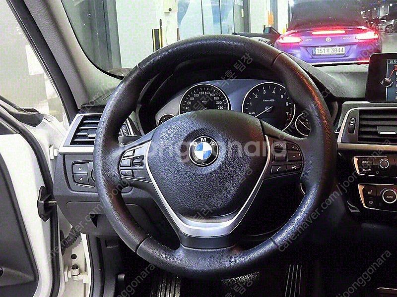 BMW 3시리즈 중고 BMW 320d 중고승용차 3시리...--8