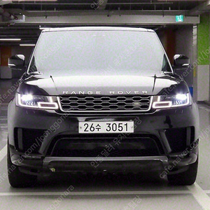 랜드로버 레인지로버 스포츠 중고 레인지로버 중고 검정색 2018년식 80,224km 3.0 SDV6 HSE 중고자동차