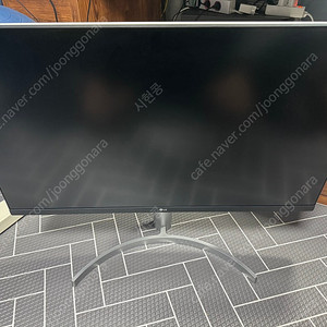 LG 32UN650 32인치 4K 모니터 판매합니다