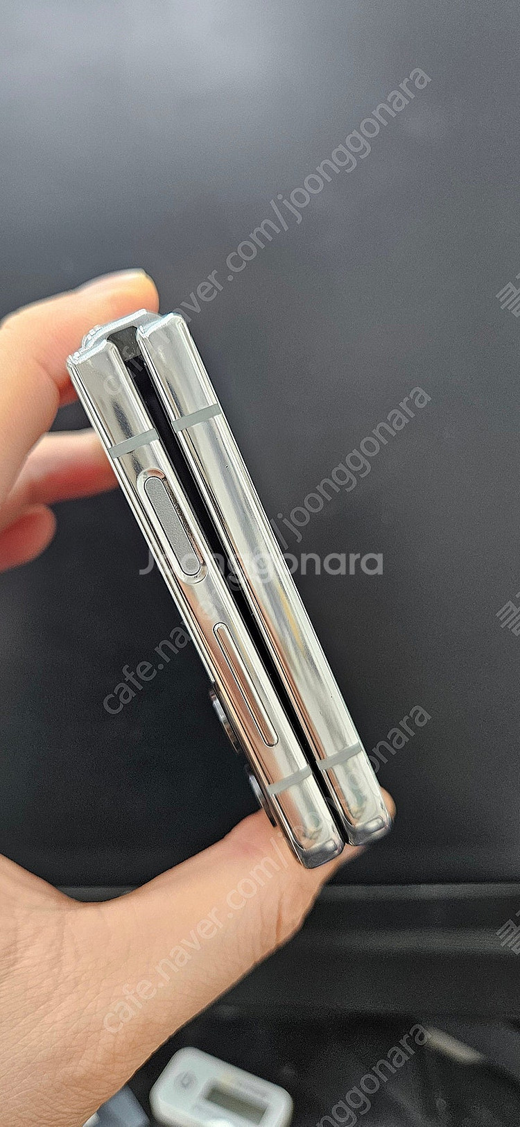 갤럭시Z플립4 F721 256G 화이트 19만 인천 부...--7
