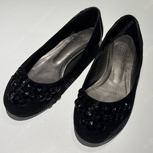 비즈 플랫 구두