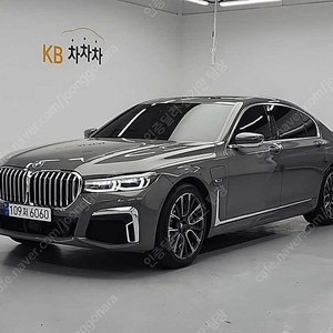 회색 BMW 7시리즈 중고 BMW 중고 745Le sDrive M 스포츠 중고차싸게사기 67,885 km
