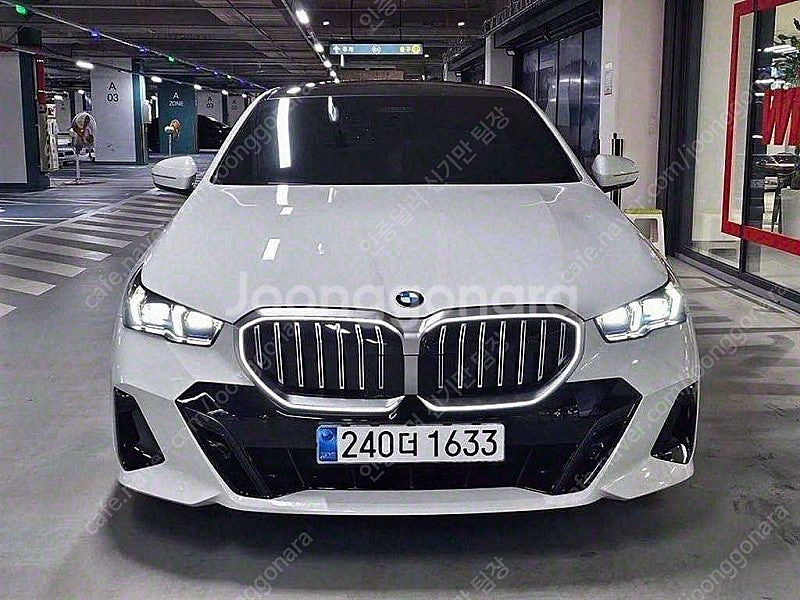 흰색 BMW 5시리즈 중고 BMW 중고 530i xDr...--7