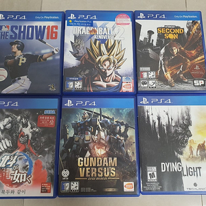 PS4 게임 CD 6장 일괄 판매합니다.