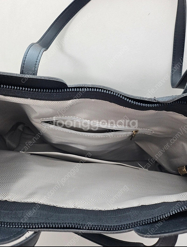 (새상품)가벼운 여성 가죽 데일리 쇼퍼백 미디엄사이즈 ...--8