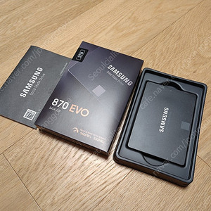 삼성 870 EVO 2TB SSD