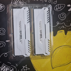 커세어 벤젠스 프로 DDR4 8G x 2 (16G) 3200MHz 판매합니다 (박스x)