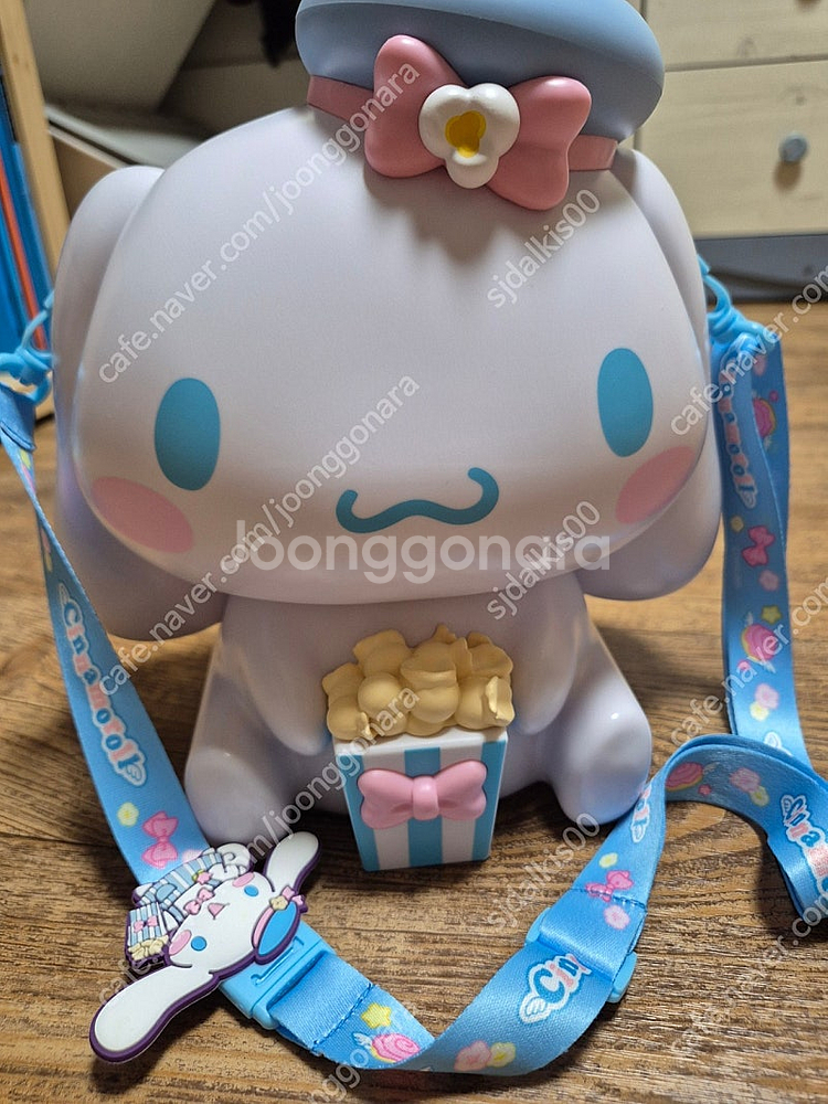 시나모롤팝콘통 팝니다 (택포)--0