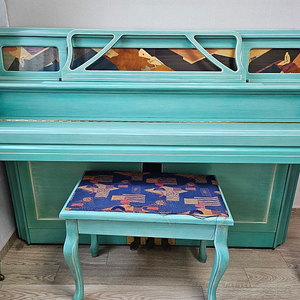 삼익 콜러앤캠벨 에메랄드색 중고피아노 판매합니다.