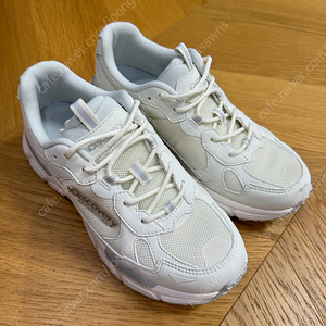 (가격다운) 디스커버리 운동화 버킷마운틴 245 화이트 LT
