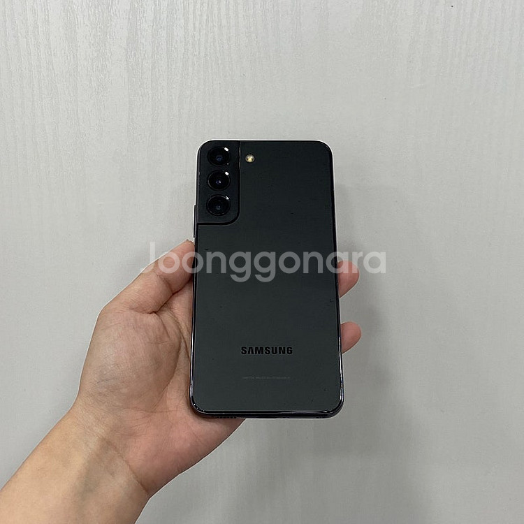 89030 갤럭시S22 256기가 블랙 팝니다 24만원--2