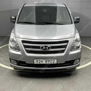 스타렉스 5밴 중고차 그랜드 스타렉스 중고 차 은색 2017년식 82,296km 5인승 스마트 중고차카페