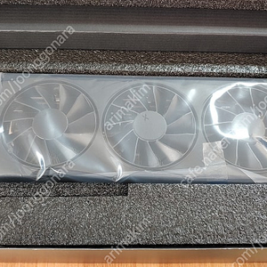 XFX 라데온 9070XT SWIFT D6 16GB 3