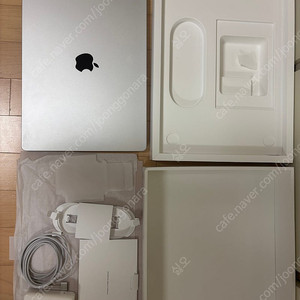2023 맥북 프로 16 M2 512GB